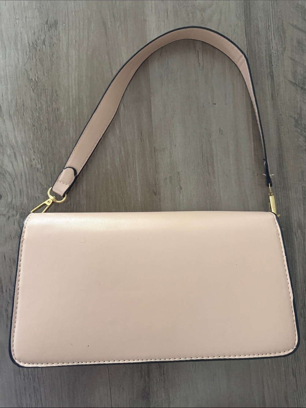 Not crossbody Pale Pink Leather Shoulder Bag with Gold C Hardware not original - Picture 2 of 3